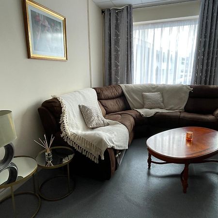 Cosy Apartment Cahir Exterior photo
