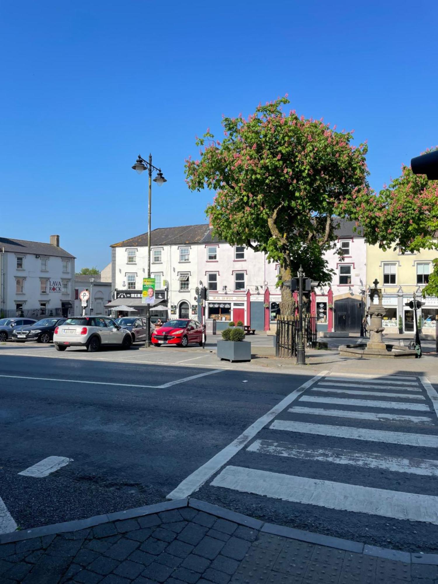 Cosy Apartment Cahir Exterior photo